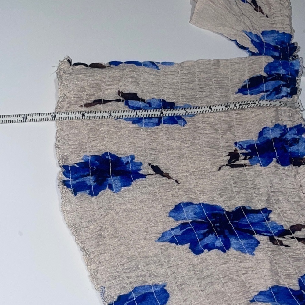 Lulus medium - Picture 4 of 4